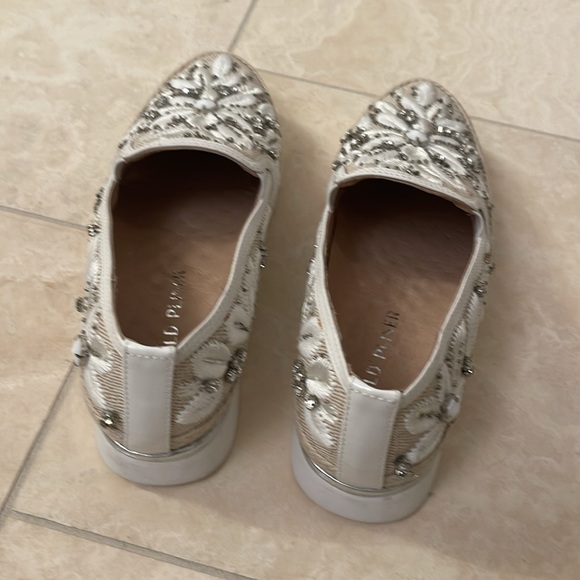 Donald Pliner Loafers/Embellished/Luxury - Picture 6 of 9